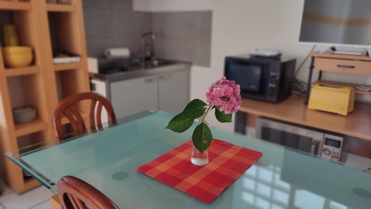 Aldingen 2 Zimmer Wohnung エクステリア 写真